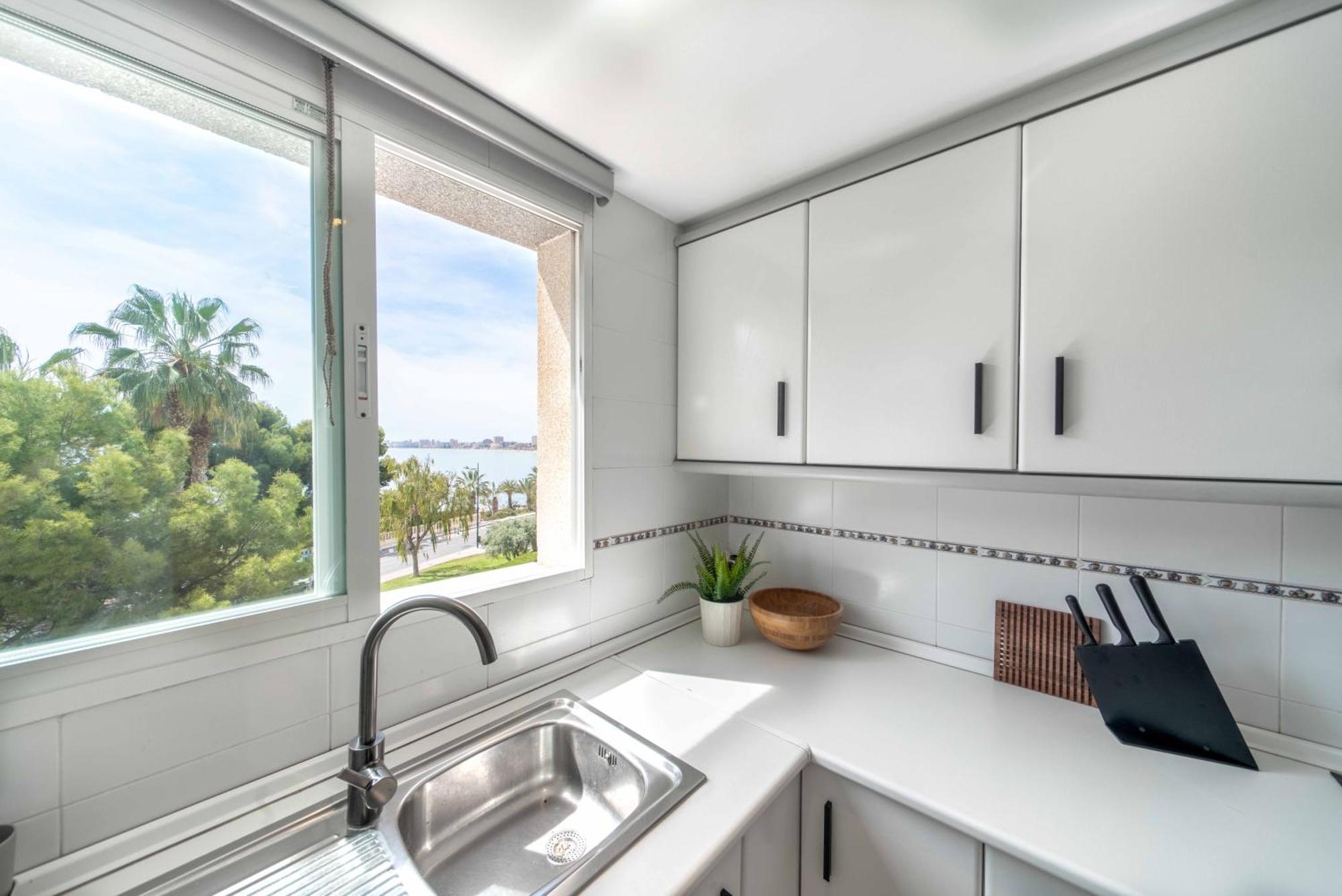 B L U E: Muchavista Sea View Apartment إل كامبيلو المظهر الخارجي الصورة